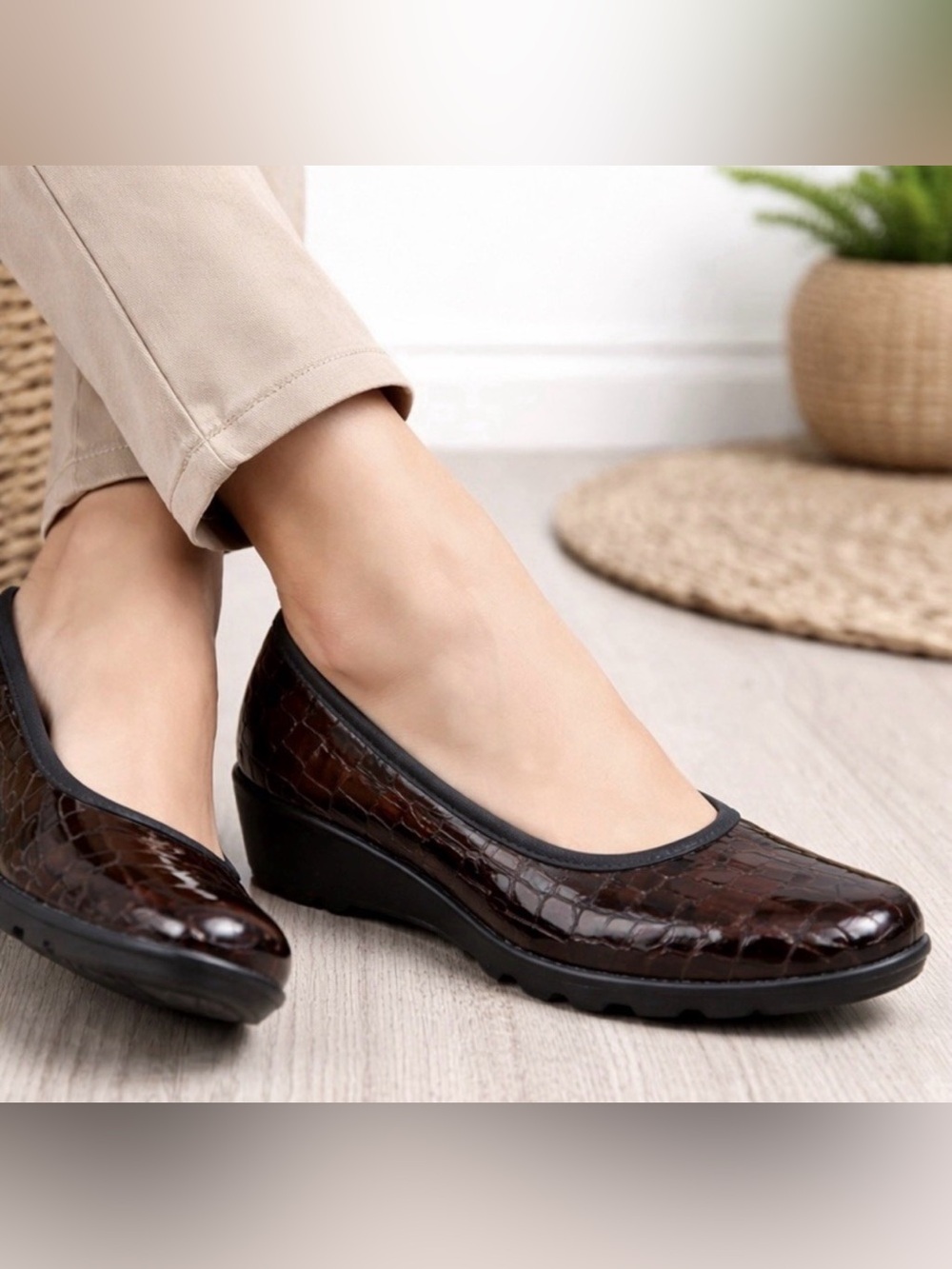 JOSEF SEIBEL Bridget Kroko Brown Croco Embossed Leather Comfort EU 36 US 5 WIDE